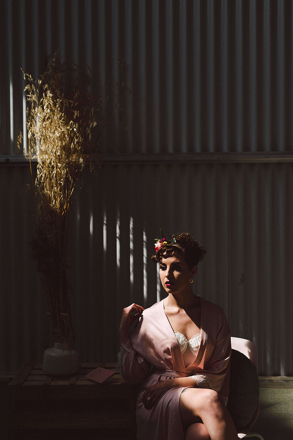 roma-organizacao-eventos-editorial-mid-century-modern-wedding-in-a-strawberry-field-02